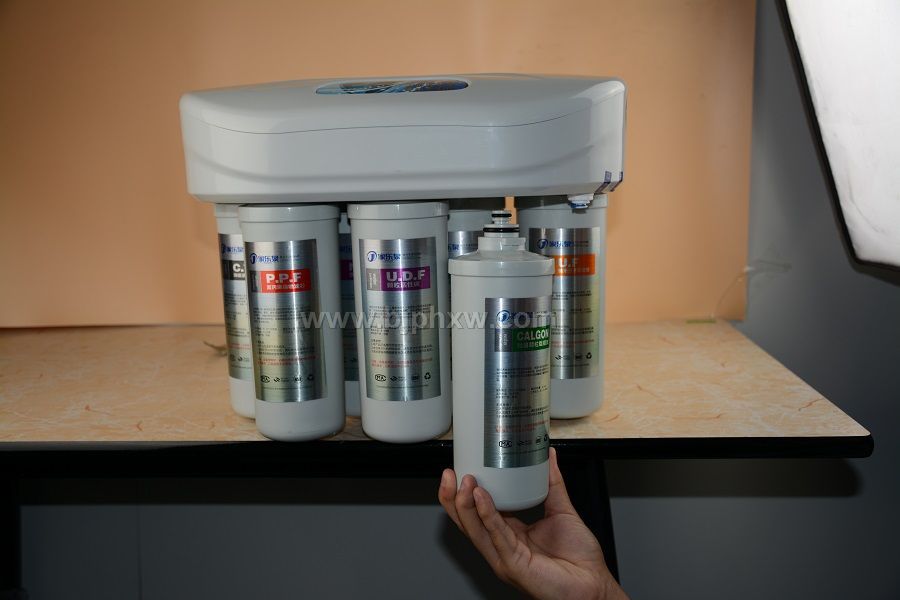 卡接家用凈水器 沒有售后 不用電 保留水中礦物質(zhì) 源頭廠家——會(huì)銷保健品招商